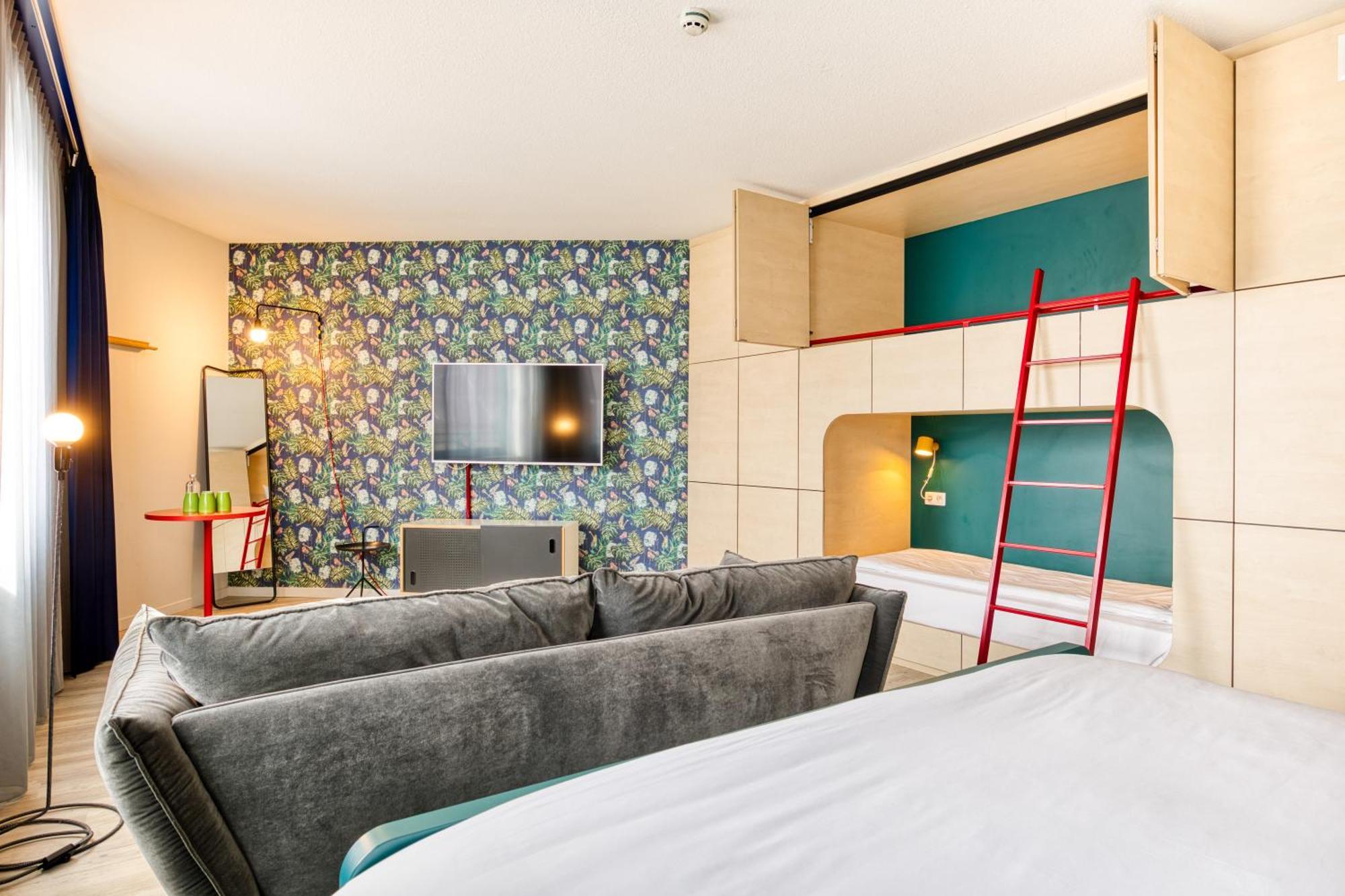 B&B Hotel Brussels Centre Louise Esterno foto